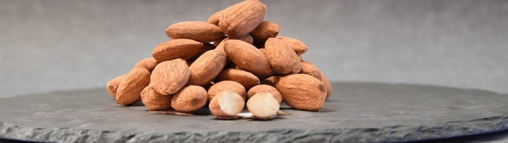 Picture of Almonds. Superfoods and Their Benefits